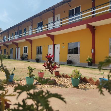 Hospedaje Barrancas Hotel Cosoleacaque ภายนอก รูปภาพ